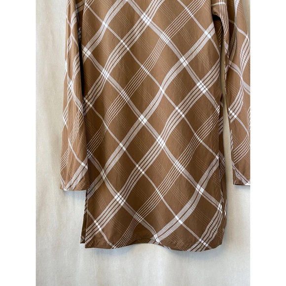 Uniqlo Brown/White Plaid Side Slit Blouse - Picture 5 of 7